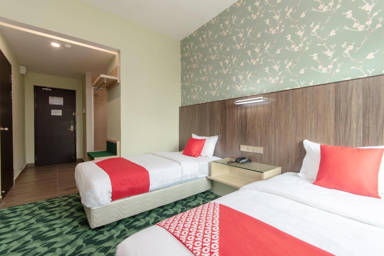 Super Oyo 89375 Regent Hotel Keningau Exterior photo