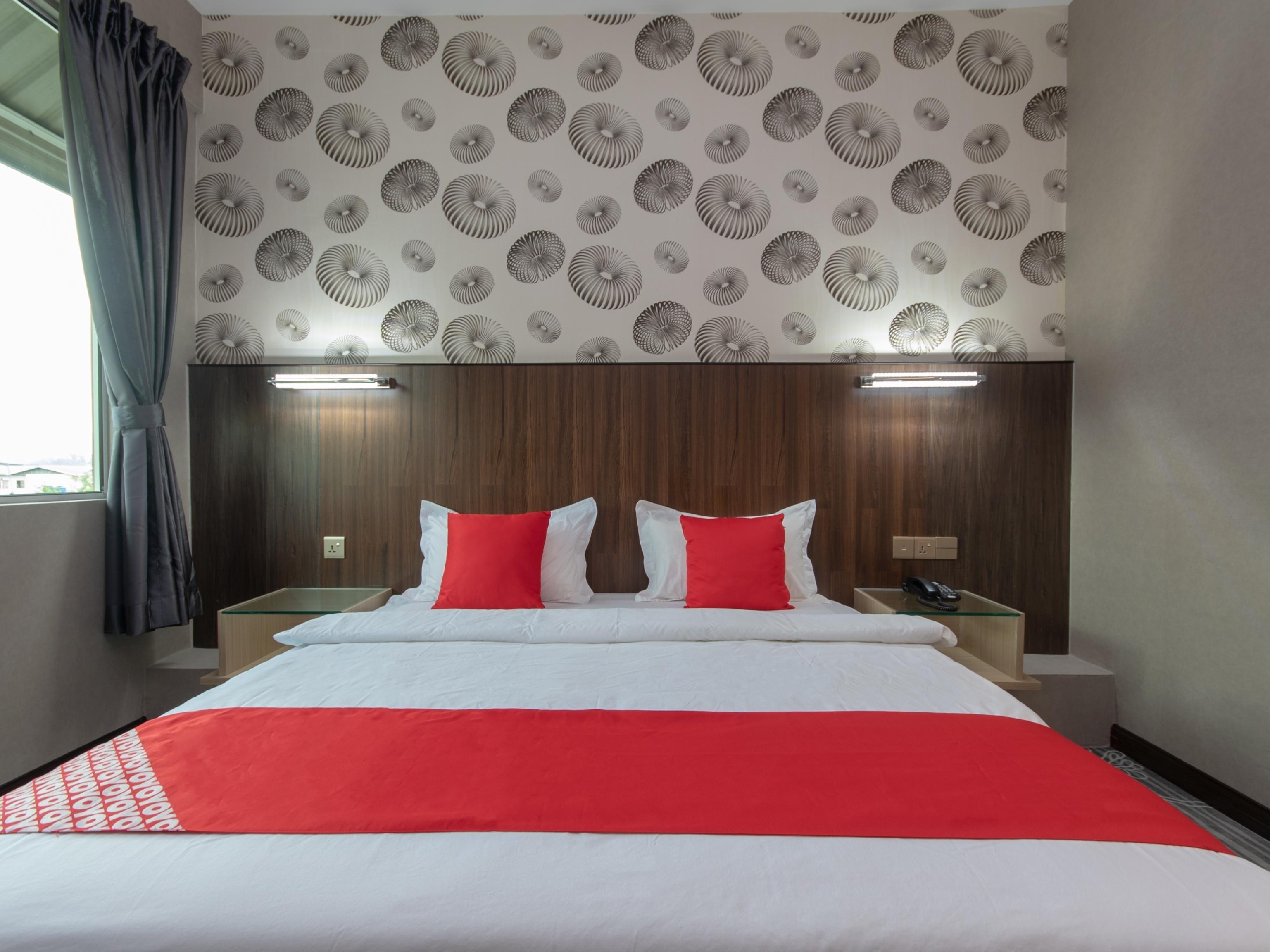 Super Oyo 89375 Regent Hotel Keningau Exterior photo